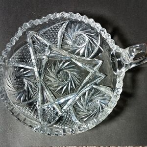 Vintage American Brilliant Starburst Candy Dish Nappy Bowl w/Thumb Ring Handle